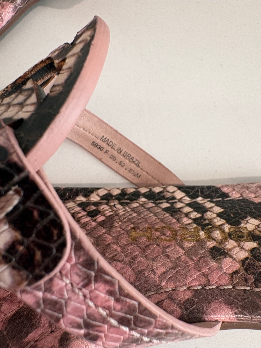 Tory Burch Miller Snake-Print Leather Thong Sandal in Pink and Brown 8.5 - Picture 7 of 15